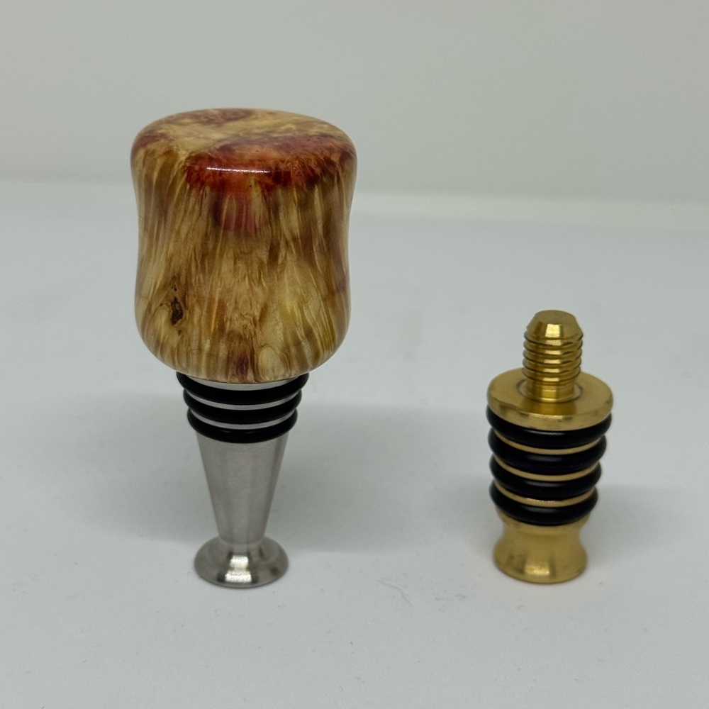 Elegant Wooden Wine or Whiskey Stopper